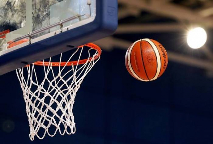 Μπάσκετ για φιλανθρωπικό σκοπό παίζουν Μικτή Τύπου και Αρχιεπισκοπή Αθηνών