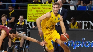 &Omicron; &Alpha;&mu;&pi;&rho;&omicron;&mu;ά&iota;&tau;&iota;&sigmaf; MVP &tau;&omega;&nu; &pi;&rho;&omicron;&eta;&mu;&iota;&tau;&epsilon;&lambda;&iota;&kappa;ώ&nu; &tau;&omicron;&upsilon; Basketball Champions League