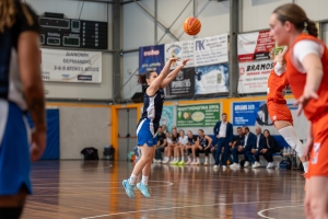 &Alpha;1 &Gamma;&upsilon;&nu;&alpha;&iota;&kappa;ώ&nu;: &Eta; &beta;&alpha;&theta;&mu;&omicron;&lambda;&omicron;&gamma;ί&alpha; &kappa;&alpha;&iota; &eta; &epsilon;&pi;ό&mu;&epsilon;&nu;&eta; &alpha;&gamma;&omega;&nu;&iota;&sigma;&tau;&iota;&kappa;ή