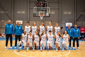 &Delta;ύ&omicron; &sigma;&tau;&alpha; &delta;ύ&omicron; &epsilon;&kappa;&tau;ό&sigmaf; έ&delta;&rho;&alpha;&sigmaf;