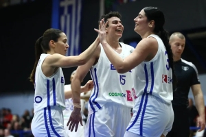 &Sigma;&tau;&eta;&nu; &epsilon;&pi;ό&mu;&epsilon;&nu;&eta; &phi;ά&sigma;&eta; &eta; &Epsilon;&theta;&nu;&iota;&kappa;ή