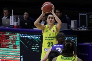 Στα ημιτελικά του πρωταθλήματος η Sopron