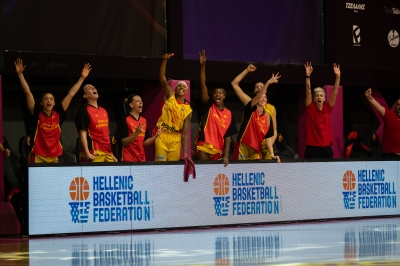 &Eta; ώ&rho;&alpha; &tau;&omicron;&upsilon; &pi;&rho;ώ&tau;&omicron;&upsilon; &eta;&mu;&iota;&tau;&epsilon;&lambda;&iota;&kappa;&omicron;ύ &gamma;&iota;&alpha; &tau;&omicron;&nu; &Alpha;&theta;&eta;&nu;&alpha;ϊ&kappa;ό