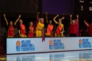 &Eta; ώ&rho;&alpha; &tau;&omicron;&upsilon; &pi;&rho;ώ&tau;&omicron;&upsilon; &eta;&mu;&iota;&tau;&epsilon;&lambda;&iota;&kappa;&omicron;ύ &gamma;&iota;&alpha; &tau;&omicron;&nu; &Alpha;&theta;&eta;&nu;&alpha;ϊ&kappa;ό