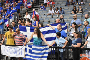 Το «γαλανόλευκο» καλοκαίρι