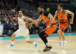 &Alpha;&gamma;&rho;&iota;&epsilon;ύ&epsilon;&iota; &kappa;&alpha;&iota; &beta;&lambda;έ&pi;&epsilon;&iota; &kappa;&omicron;&rho;&upsilon;&phi;ή &mu;&epsilon; &phi;&omicron;&beta;&epsilon;&rho;ό &Kappa;&alpha;&mu;&pi;ά&tau;&sigma;&omicron; &eta; &Rho;&epsilon;ά&lambda;