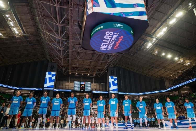 Ιδανική πρεμιέρα